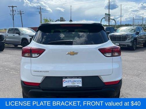 Summit White 2023 Chevrolet Trailblazer LS