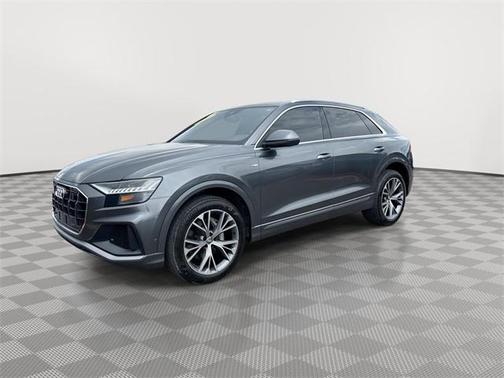 2021 Audi Q8 55 Premium Plus