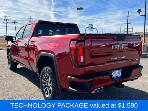 2023 GMC Sierra 1500 AT4