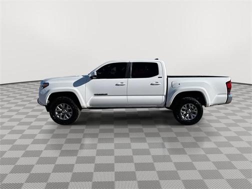 2019 Toyota Tacoma SR