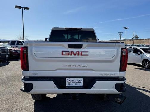 2024 GMC Sierra 2500 Denali