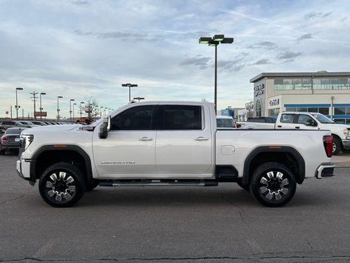 2024 GMC Sierra 2500 Denali