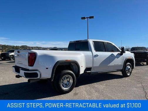 White Frost Tri-Coat 2024 GMC Sierra 3500 Denali