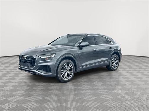 2021 Audi Q8 55 Premium Plus