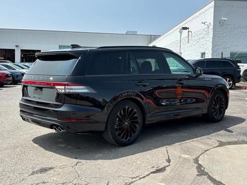 2025 Lincoln Aviator Reserve AWD
