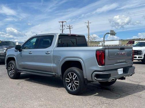 Sterling 2024 GMC Sierra 1500 AT4