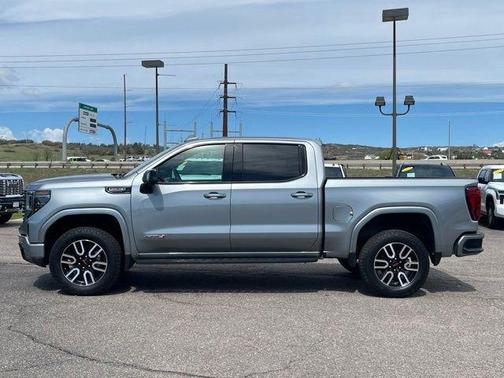 Sterling 2024 GMC Sierra 1500 AT4