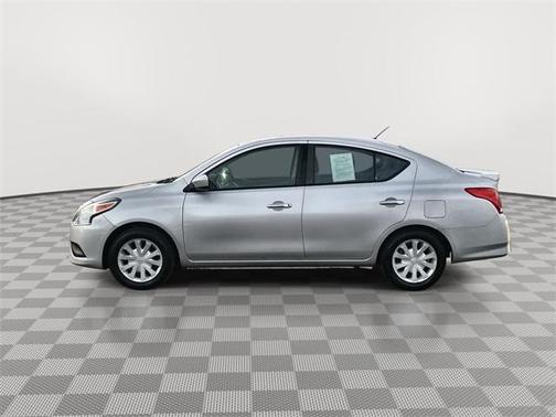2017 Nissan Versa 1.6 SV