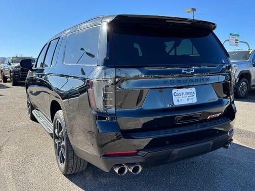 2025 Chevrolet Suburban RST