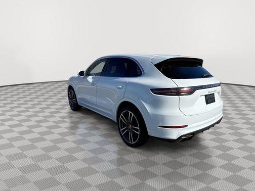 2020 Porsche Cayenne Turbo