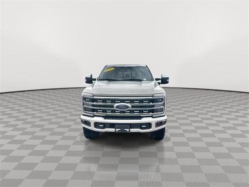 2023 Ford F-350 Platinum