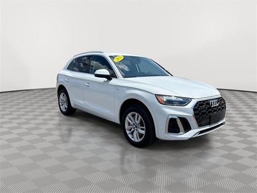 2022 Audi Q5 45 S line quattro Premium