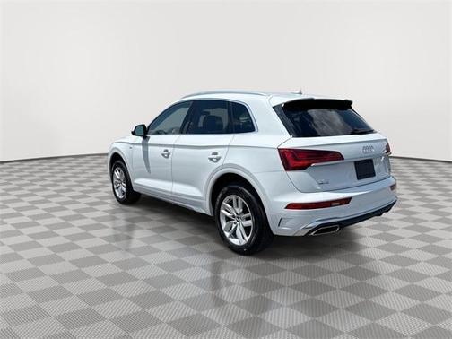 2022 Audi Q5 45 S line quattro Premium