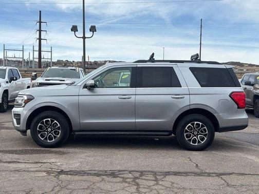 2024 Ford Expedition XLT