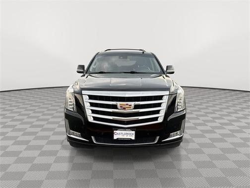 2019 Cadillac Escalade Luxury