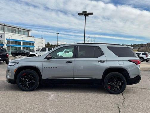 2024 Chevrolet Traverse Limited Premier