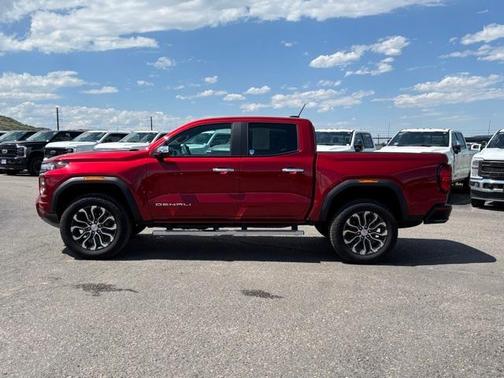 2025 GMC Canyon Denali