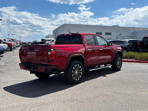 2025 GMC Canyon Denali