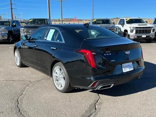 2023 Cadillac CT4 Premium Luxury