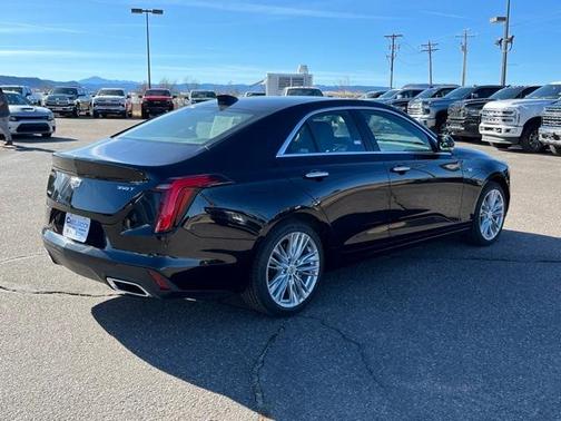 2023 Cadillac CT4 Premium Luxury