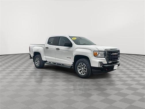 2022 GMC Canyon AT4 w/Leather