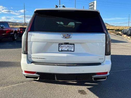 2022 Cadillac Escalade Premium Luxury Platinum