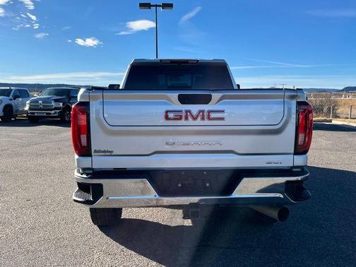 2022 GMC Sierra 2500 SLT