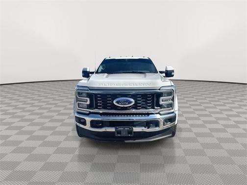 2023 Ford F-450 Lariat