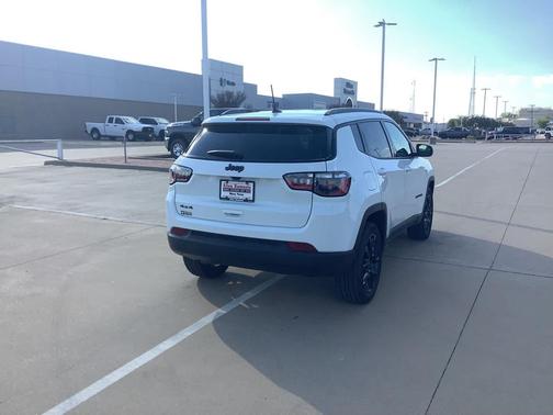 2026 Jeep Compass Latitude