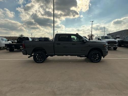 2026 RAM 2500 Lone Star Crew Cab 4x4 6'4' Box