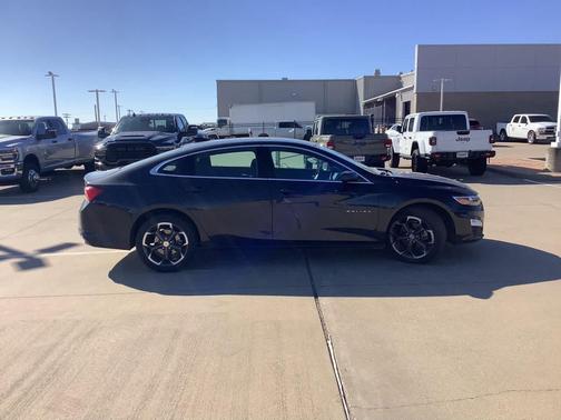 2023 Chevrolet Malibu FWD 1LT