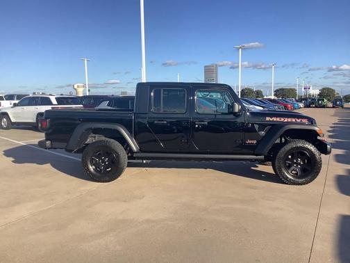 2023 Jeep Gladiator Mojave 4x4
