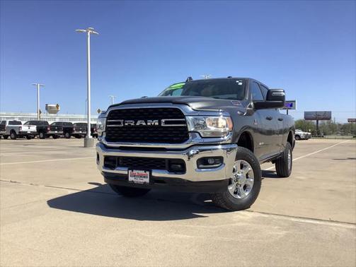 2024 RAM 2500 Big Horn Crew Cab 4x4 64' Box