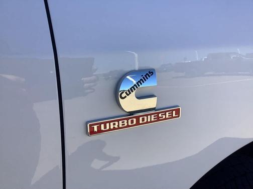 2020 RAM 2500 Tradesman Regular Cab 4X4 8' Box