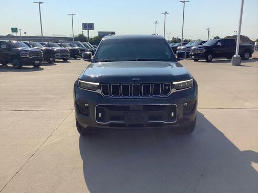 2021 Jeep Grand Cherokee L Overland