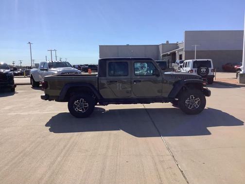 2025 Jeep Gladiator Mojave