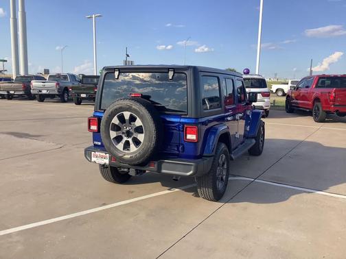 2018 Jeep Wrangler Unlimited Sahara