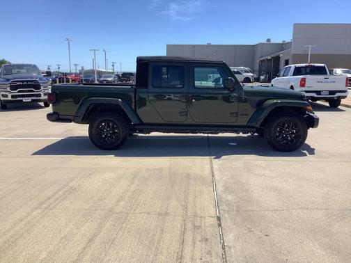 2023 Jeep Gladiator Freedom 4x4