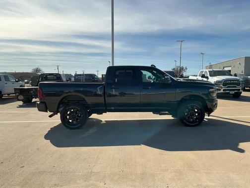 2026 RAM 2500 Laramie Crew Cab 4x4 6'4' Box