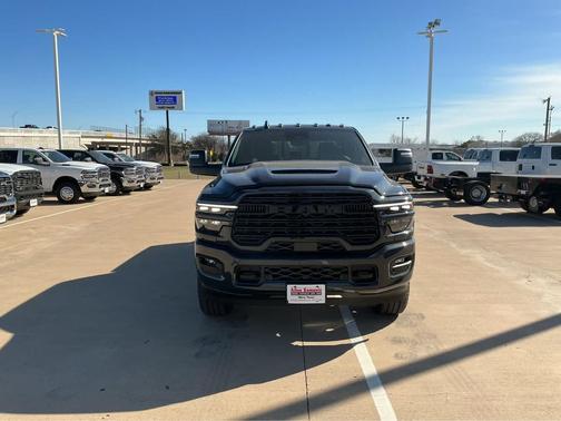 2026 RAM 2500 Laramie Crew Cab 4x4 6'4' Box