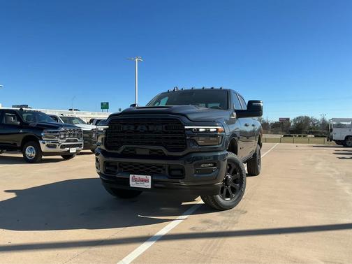 2026 RAM 2500 Laramie Crew Cab 4x4 6'4' Box