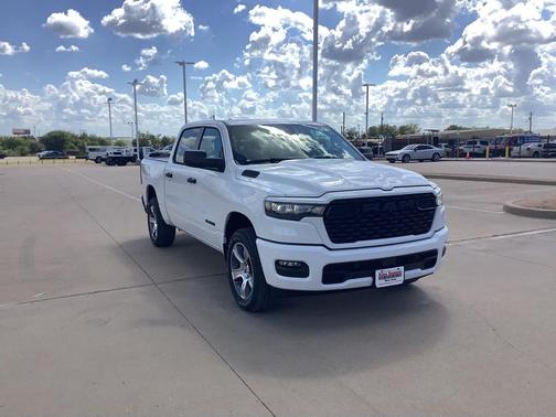 2026 RAM 1500 Express