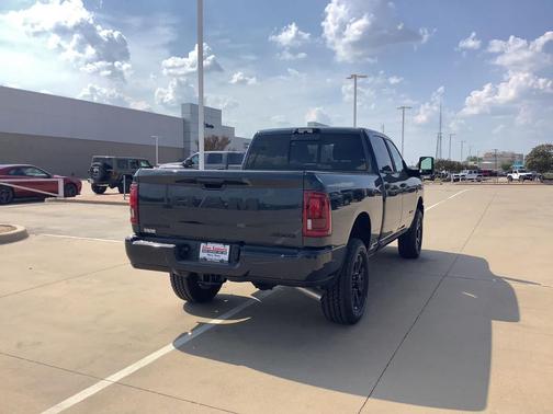 2025 RAM 2500 Laramie Crew Cab 4x4 6'4' Box