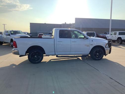 2019 RAM 1500 SLT