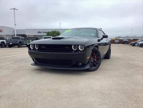 2022 Dodge Challenger R/T Scat Pack