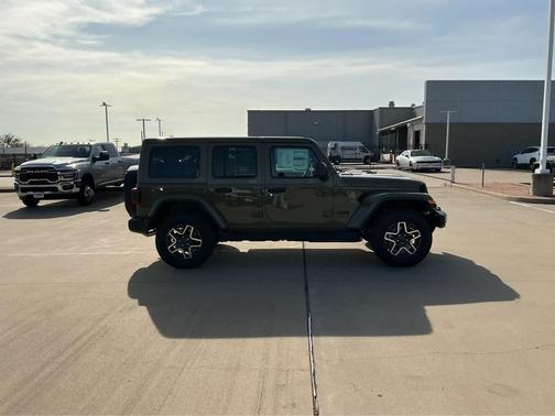 2026 Jeep Wrangler 4-Door Sahara 4x4