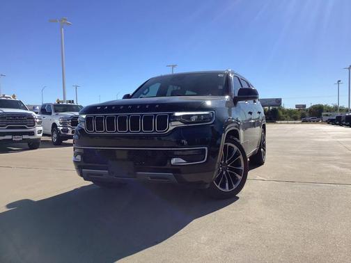 2022 Jeep Wagoneer Series III 4x4