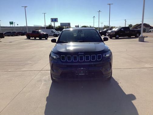 2024 Jeep Compass Sport