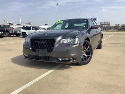2023 Chrysler 300 300S