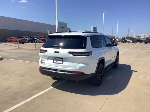 2025 Jeep Grand Cherokee L Altitude